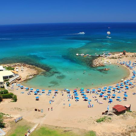 Pola Costa Beach Hotel Apts - Adults Only Protaras Bagian luar foto