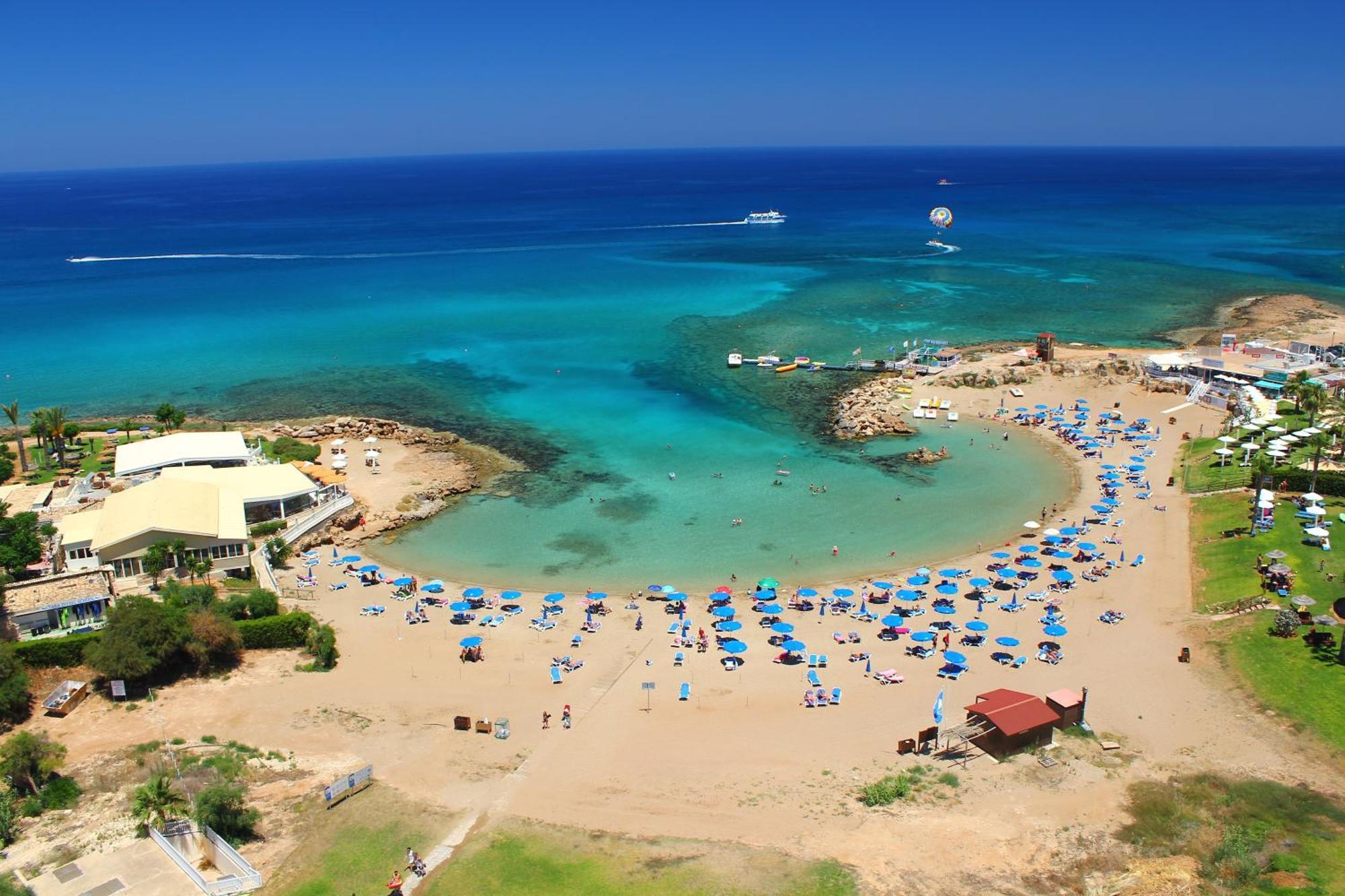 Pola Costa Beach Hotel Apts - Adults Only Protaras Bagian luar foto