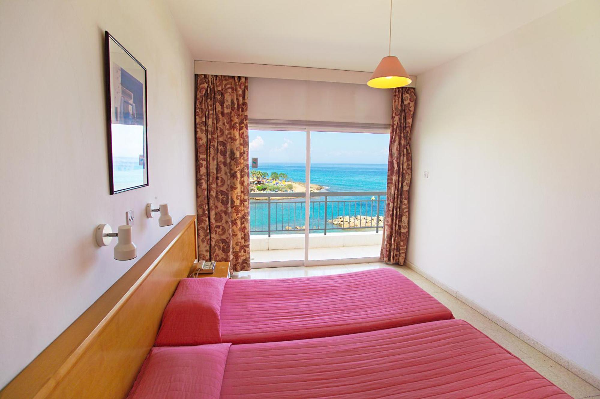Pola Costa Beach Hotel Apts - Adults Only Protaras Ruang foto